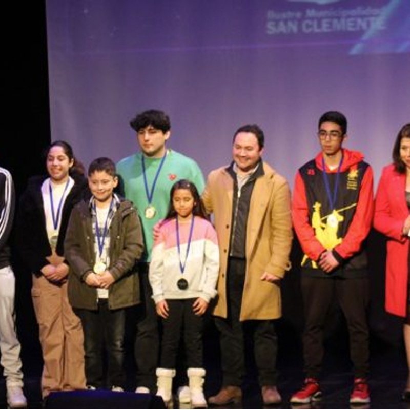 Ceremonia De Reconocimiento De San Clemente A Sus Destacados Atletas