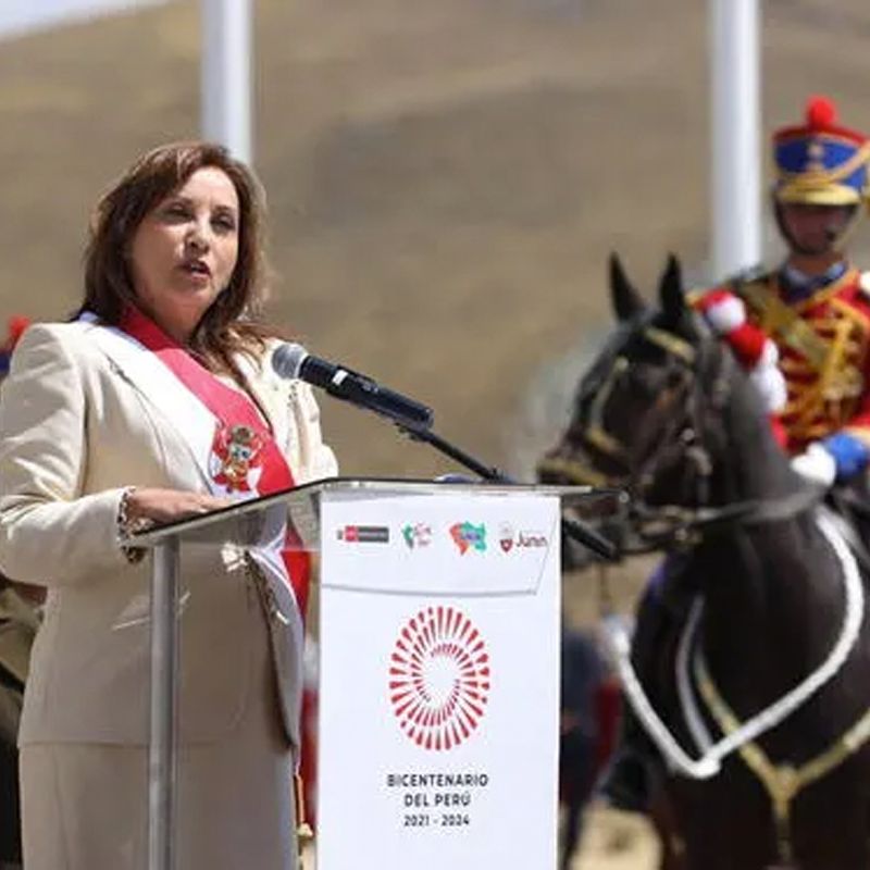 Presidenta Del Per Llama A La Unidad Nacional De Los Peruanos