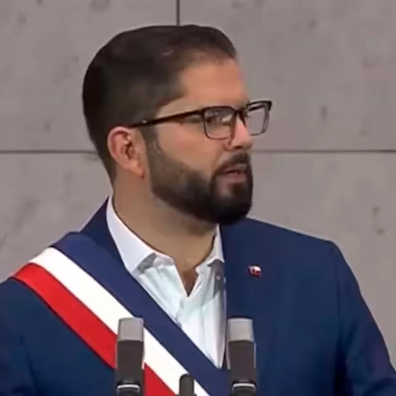 Gabriel Boric protagonizó impasse mientras daba su discurso en la