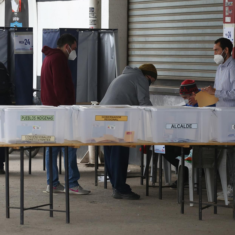 2,8 millones de personas votaron el primer día de elecciones