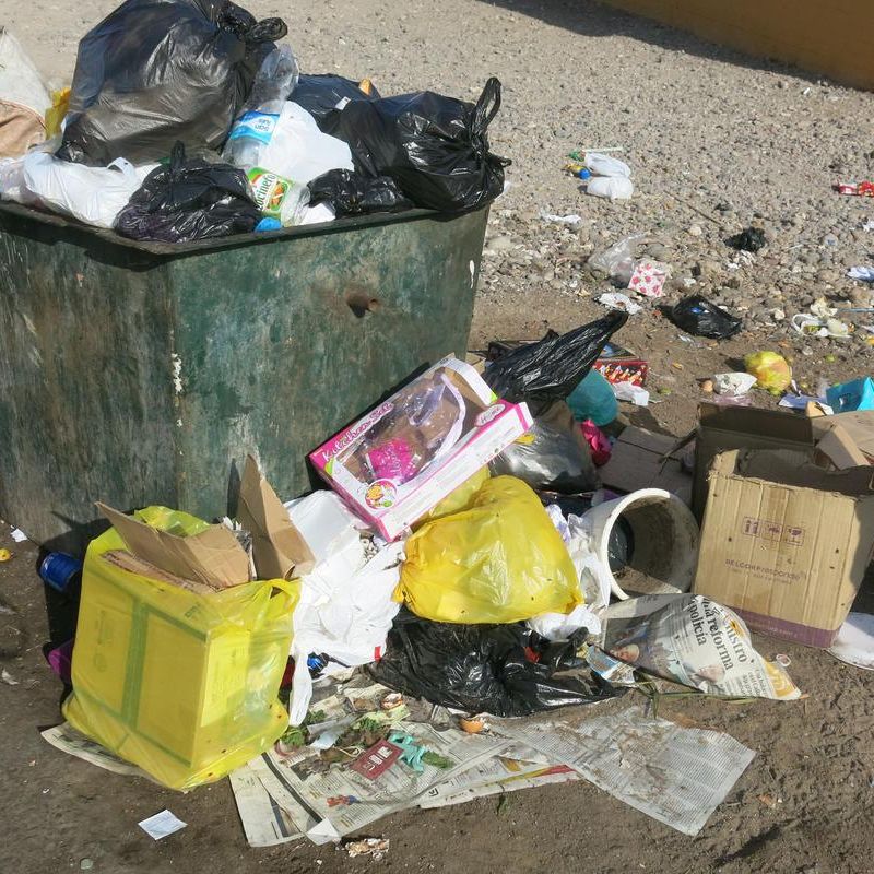 Alcalde Juan Carlos Díaz, logra poner fin a huelga de recolectores de basura