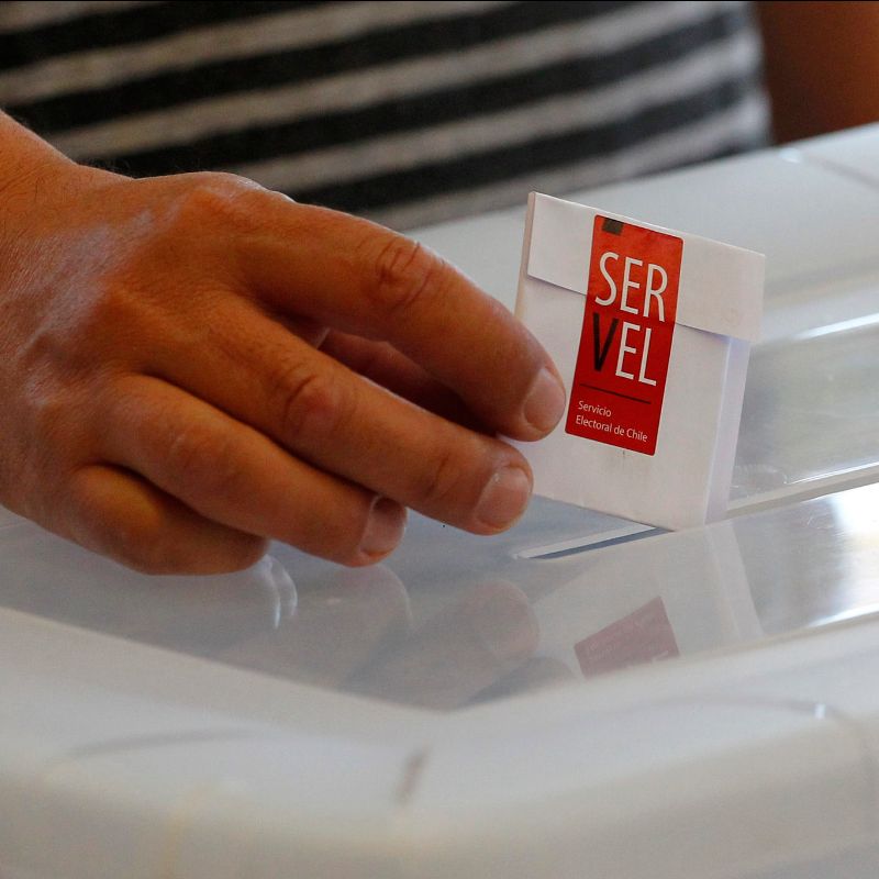Encuesta CEP revela que la mitad del electorado no sabe por quién votará para las presidenciales