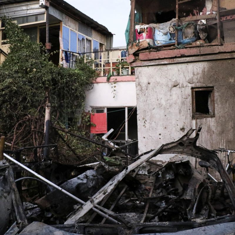 Estados Unidos reconoce que dron mató por error a 10 civiles en Kabul