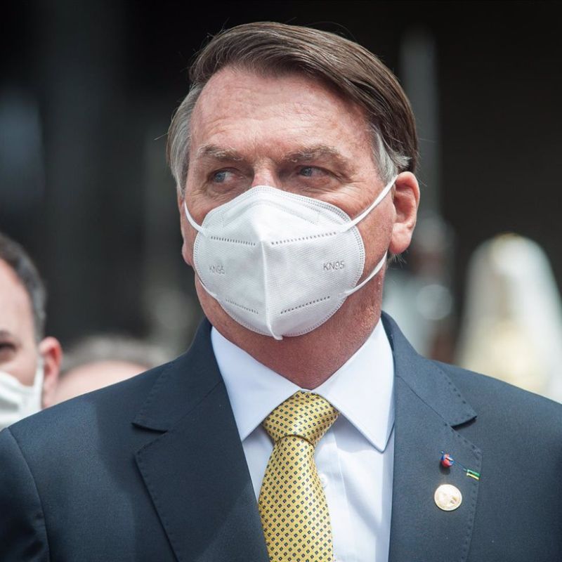Bolsonaro insiste con el negacionismo y anuncia que no se vacunara contra el Covid