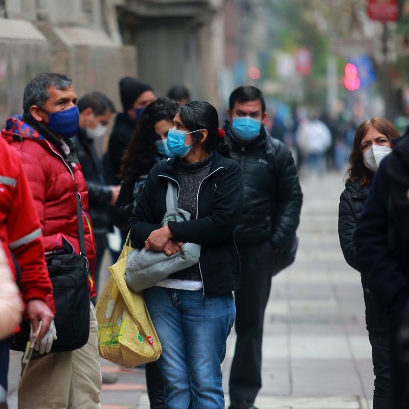 Chile lidera mayor cantidad de contagios al día por millón de habitantes en Sudamérica