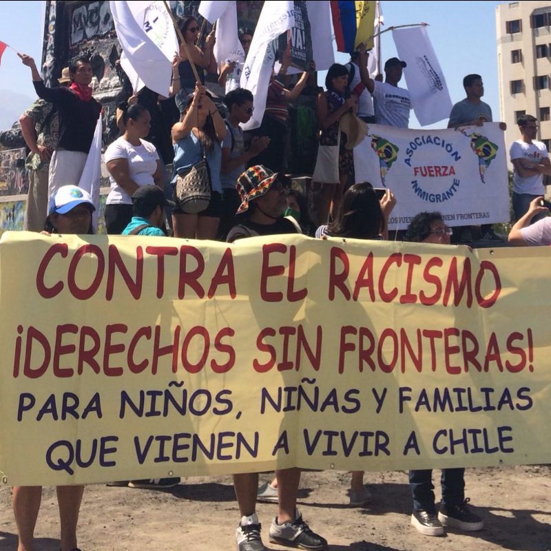Masiva marcha a favor de la Migración en Santiago Centro