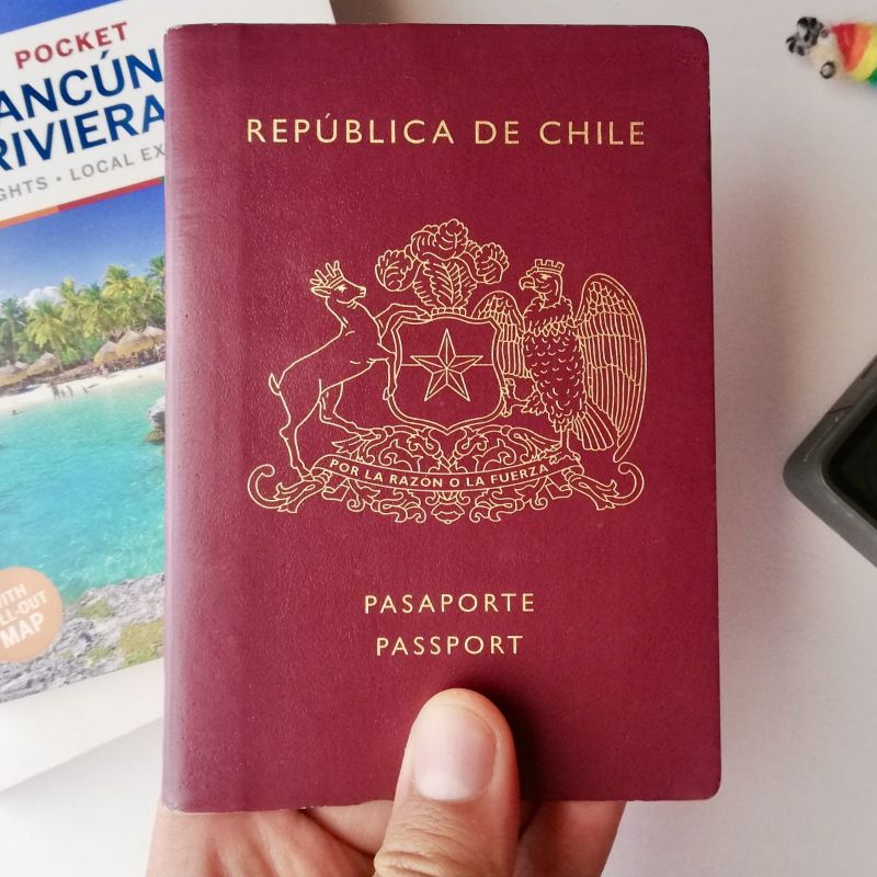 Registro Civil deja nula licitación por confección de carnés y pasaportes
