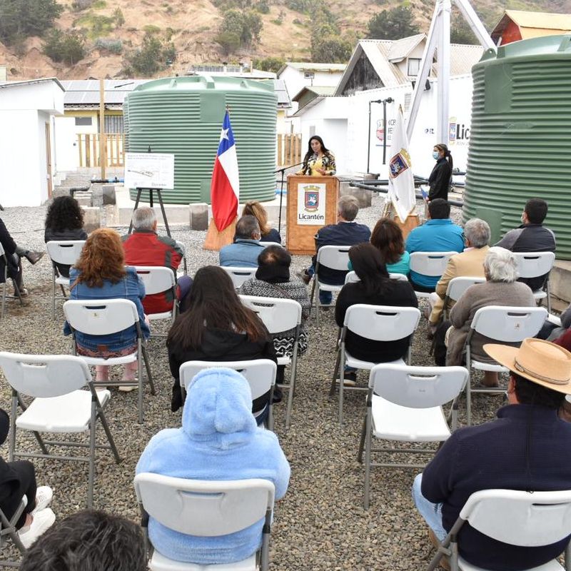 En Licantén se inaugura la primera planta desalinizadora del Maule