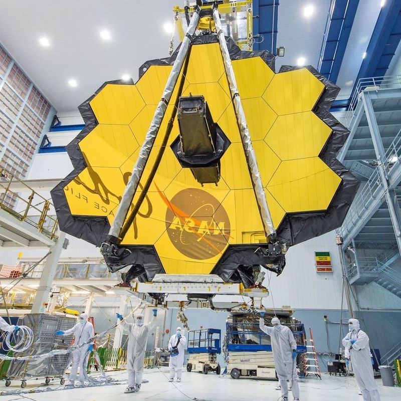 Nasa lanzó con éxito telescopio James Webb, que será el más poderoso del planeta