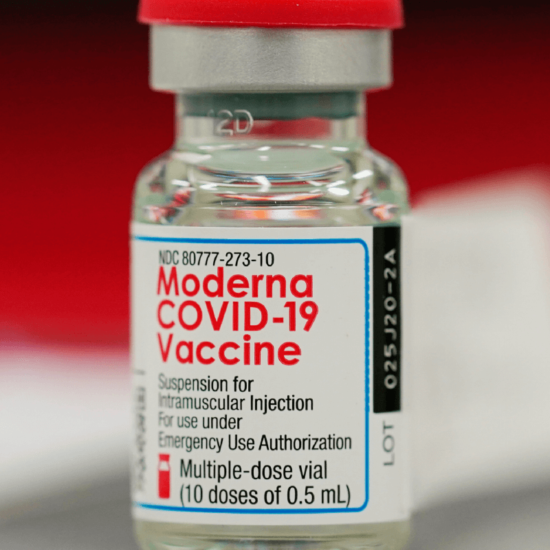 Vacuna Moderna se sumaría a proceso de inoculación de refuerzo de cuarta dosis