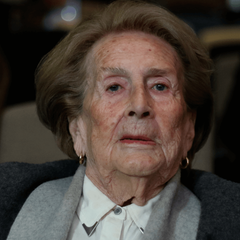 A los 102 años fallece la ex Primera Dama, Leonor Oyarzún de Aylwin