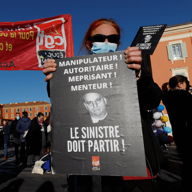 Masiva huelga de profesores, por mal manejo de pandemia, paraliza a Francia