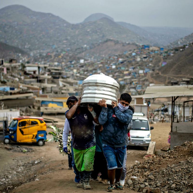 Pandemia en Perú ha dejado miles de niños huérfanos