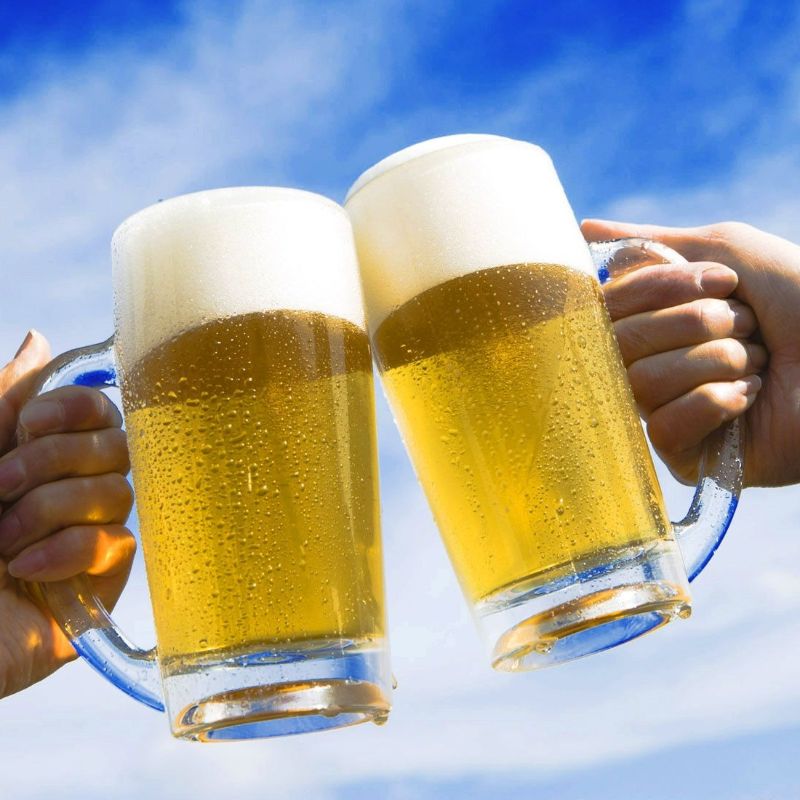 Atención Fanáticos: Precio de la Cerveza subirá hasta las nubes