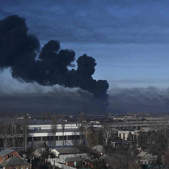 Rusia declara la guerra a Ucrania y comienza bombardeo e invasión