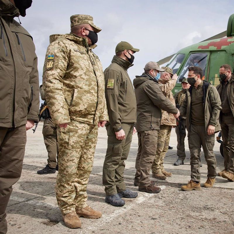 Se agudiza clima bélico en Ucrania. Presidente Volodomir Zelenski llama a reservistas a movilizarse de urgencia