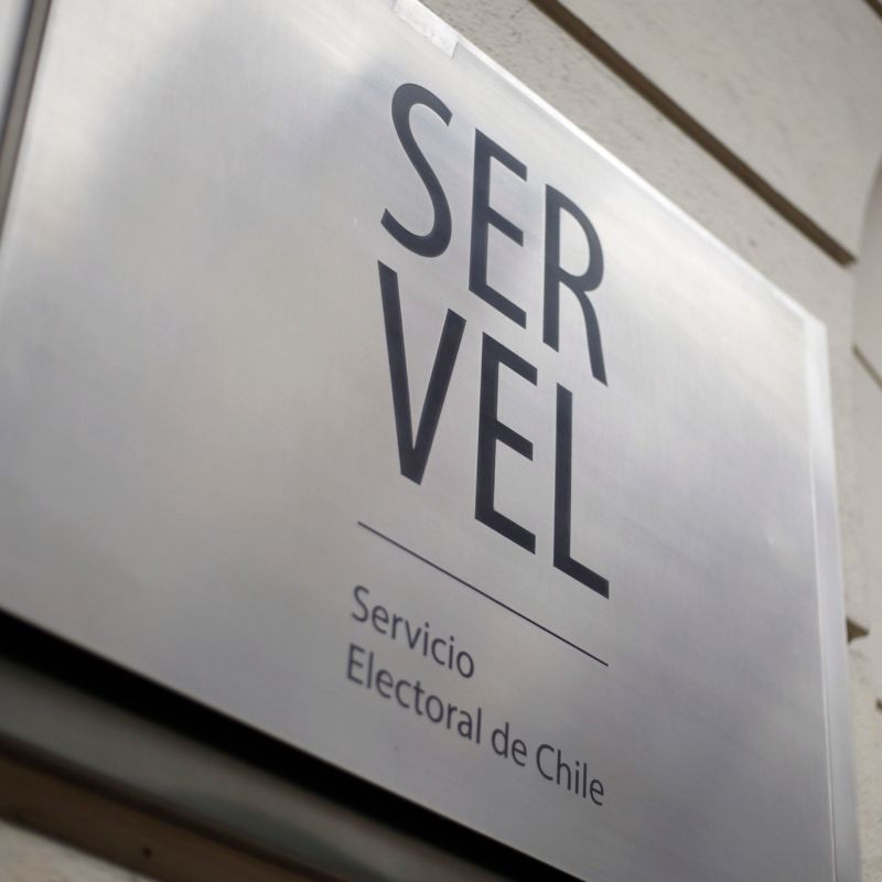 Servel rechazó balance financiero de la DC, PC, UDI y otros 9 partidos políticos