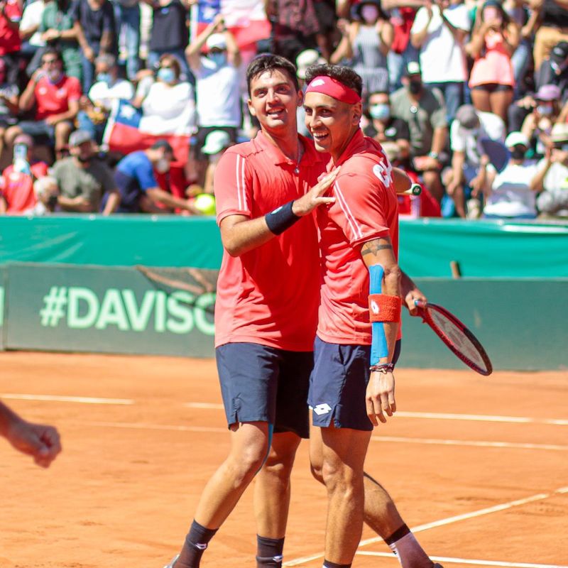 Dupla Chilena de Alejandro Tabilo y Tomás Barrios venció a su similar eslovena en Copa Davis