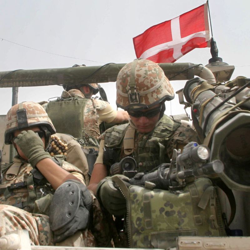 Voluntarios daneses serán autorizados para unirse a los ucranianos en su lucha contra Rusia