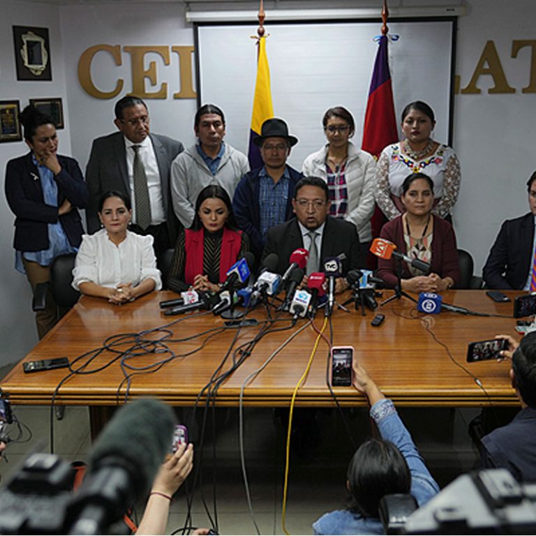 Ex Jefe Del Parlamento Ecuatoriano Exige A La Corte Constitucional Dictar Fallo Sobre La 0951