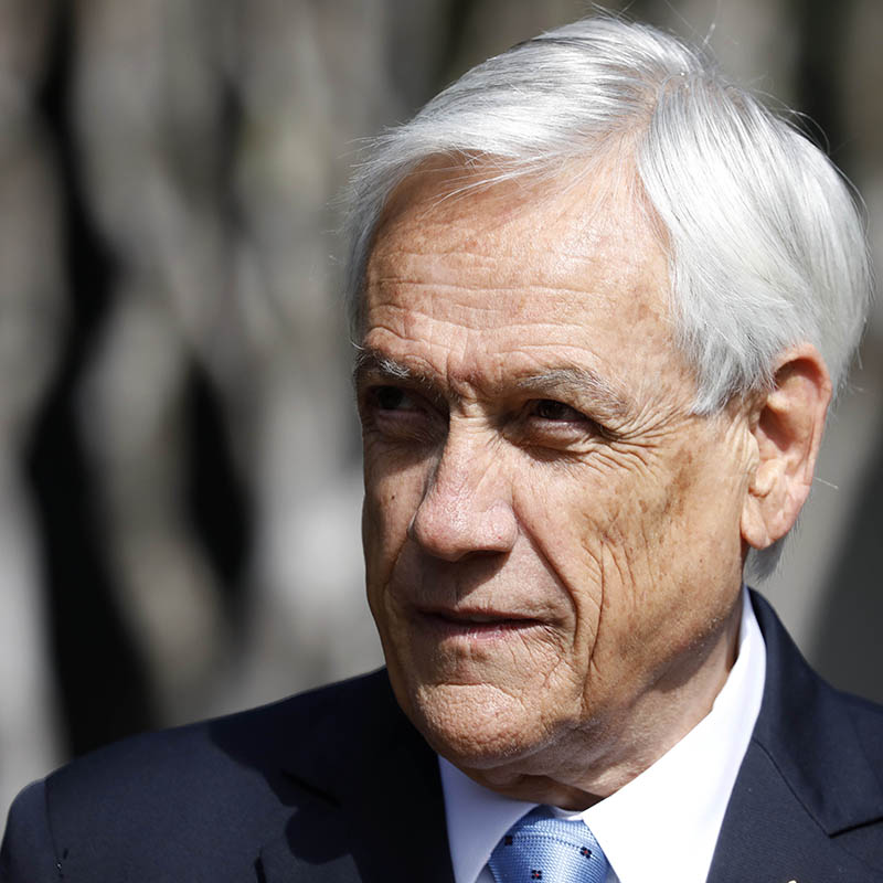 Propuesta de monumento a Piñera en Talca genera controversia