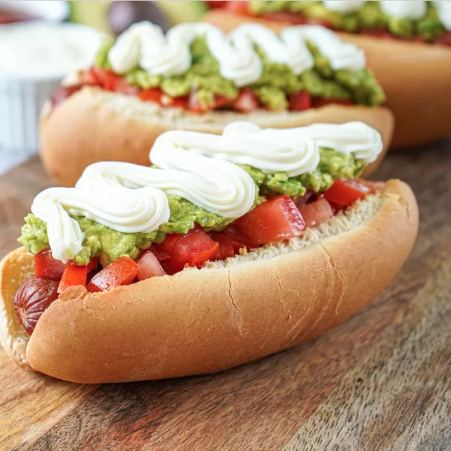 ¡Sabor auténtico! Completo chileno entre los tres mejores 'Hot Dogs' del mundo