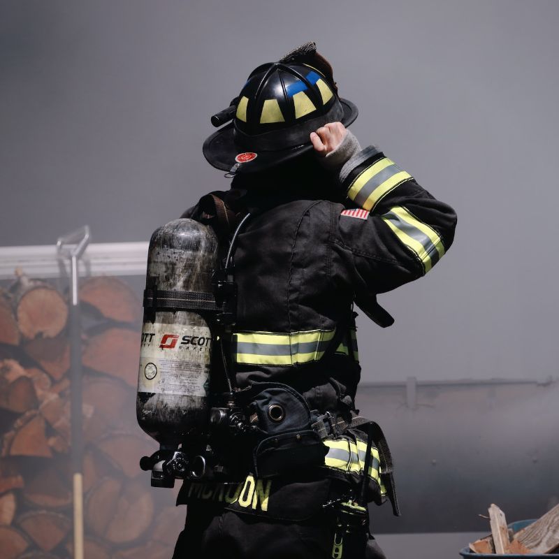 Bomberos de Curicó recuperaron vital motosierra robada, mientras realizaban rifa anual para conseguir fondos para adquirir otra