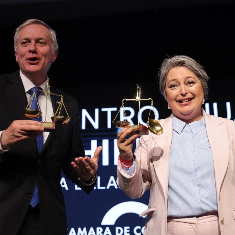 Encuesta Panel Ciudadano UDD: Jara y Kast lideran carrera presidencial con el 25% de las preferencias. Tras ellos, Matthei se estanca con 16% de las menciones
