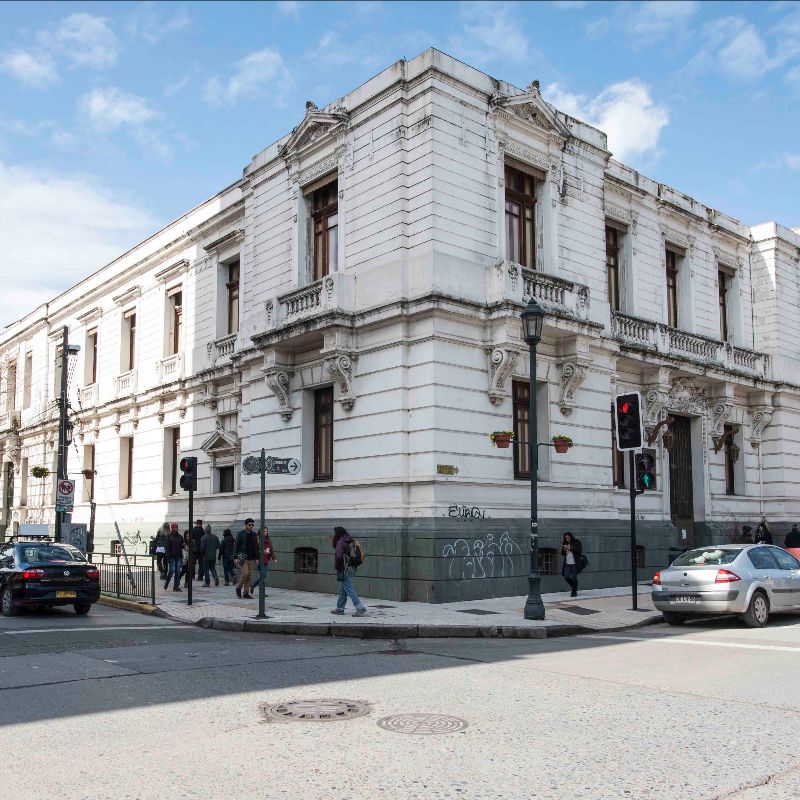 Gobierno Regional del Maule entrega nuevos recursos para finalizar restauración de la emblemática ex Intendencia Regional en Talca