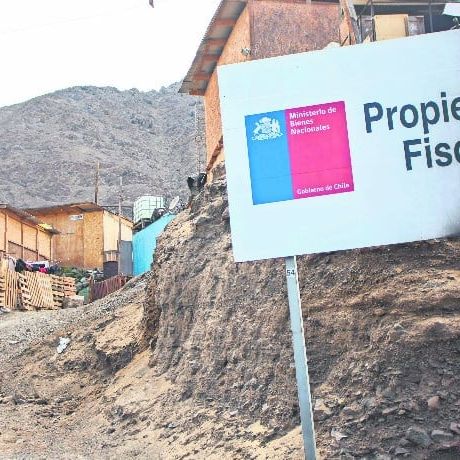 Por uso irregular de viviendas fiscales, Contraloría anuncia investigación en contra del Ejército y Ministerio de Bienes Nacionales