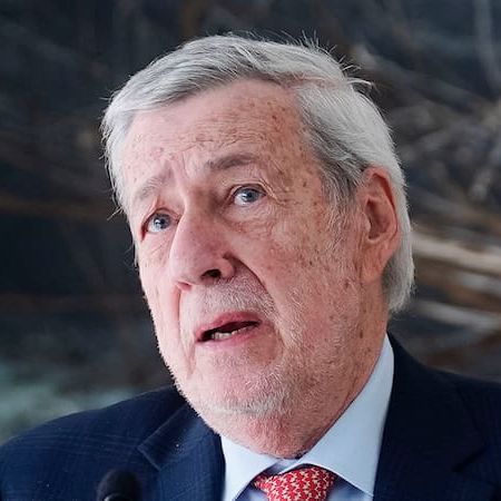 “Sería un desaire lamentable que el próximo Jefe de Estado, no apoye candidatura de Bachelet en la ONU”, afirma Canciller van Klaveren
