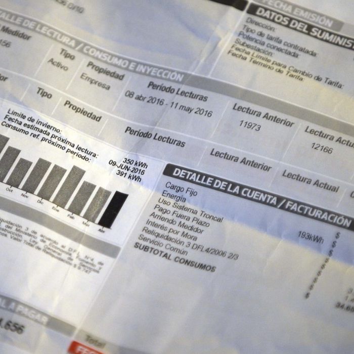 CN reconoce “error metodológico” en alzas de la cuenta de la luz. Organismo anuncia “reducción aproximada del 2%” desde enero 2026