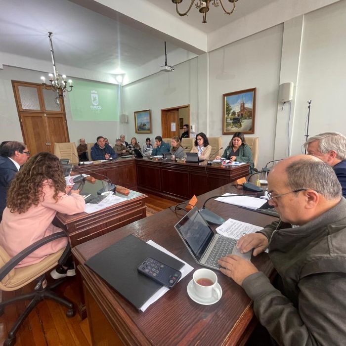 Concejo Municipal de Curicó aprueba recursos, para realización de la 26ª edición del Encuentro Costumbrista en la Alameda Manso de Velasco