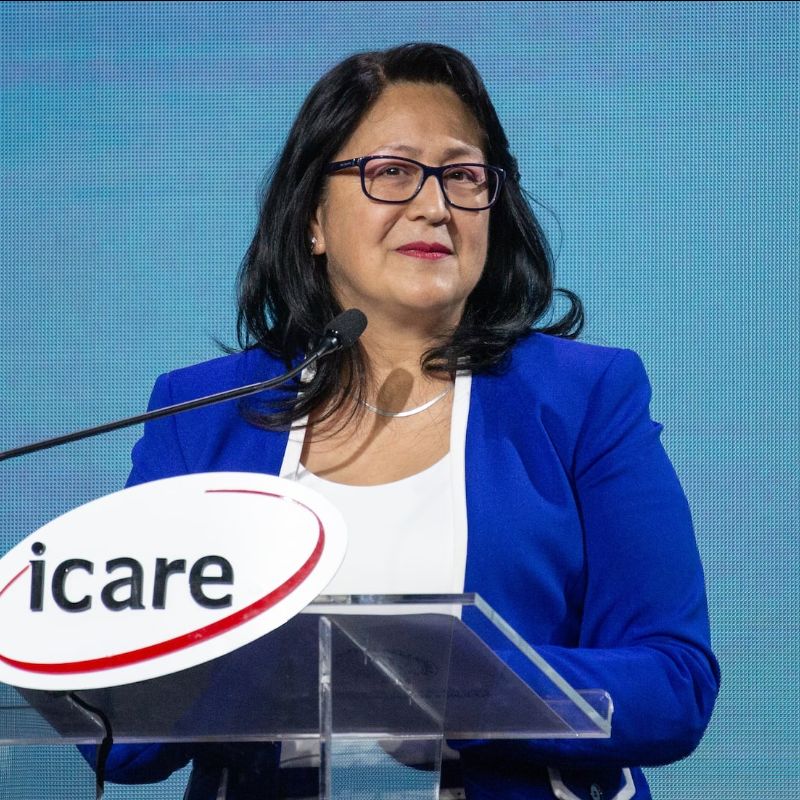 Contralora “hace historia” en ENADE 2025. Doris Pérez es ovacionada, tras exponer como oradora principal sobre fiscalización y permisos