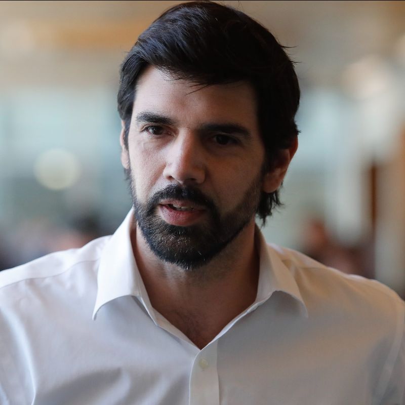 Corte de Santiago aprueba solicitud de desafuero de diputado Joaquín Lavín León, solicitada por la Fiscalía