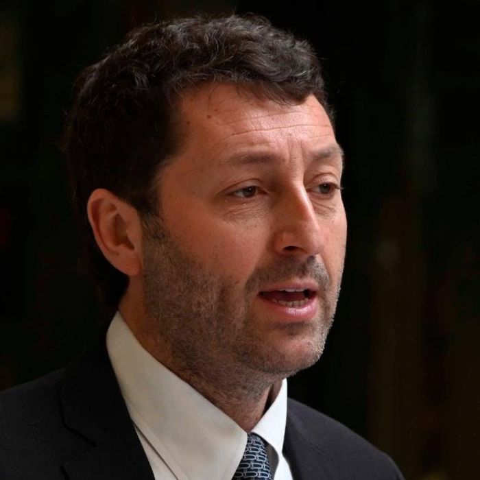 “El Gobierno no es ajeno a este error”, señalan diputados UDI, quienes ofician al SII para que transparenten cuánto recaudó el Estado por doble cobro en cuentas de la luz