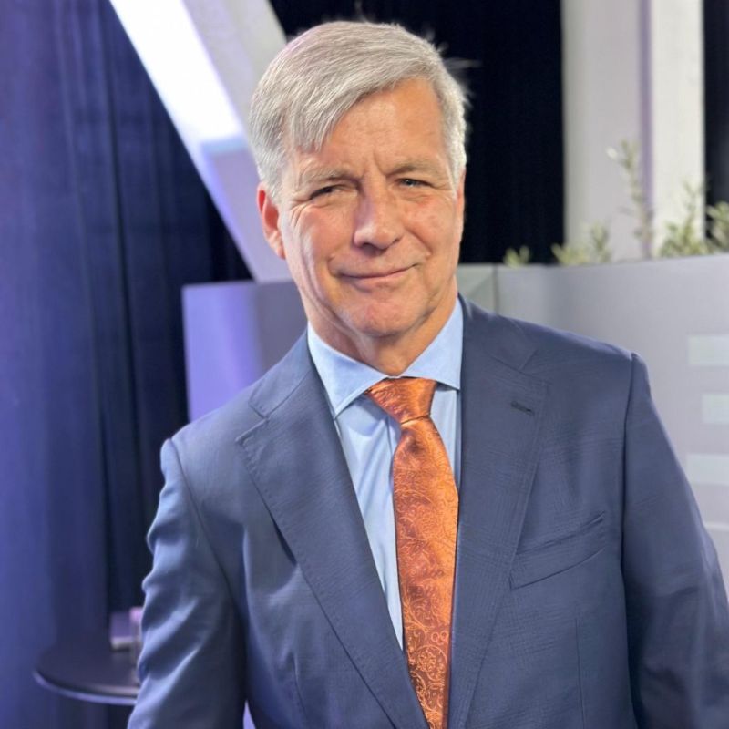 “El Segundo Piso de La Moneda hay que reducirlo al mínimo, a lo que realmente necesita”, propone Harold Mayne-Nicholls