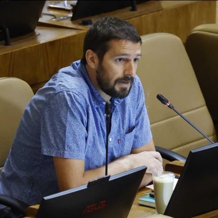 Fuerte crítica realiza diputado Matías Ramirez (PC), a propuesta de Boric de desplegar militares en la frontera, sin la autorización del Congreso