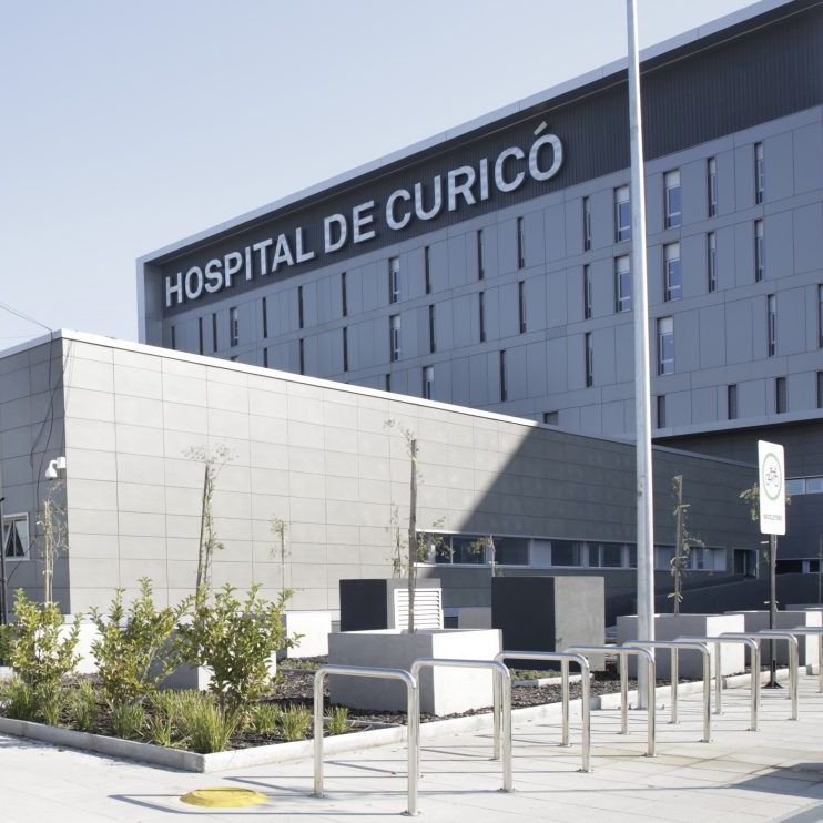 Hospital de Curicó pionero en la región del Maule en realizar cirugía robótica de rodilla