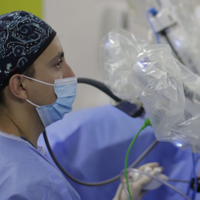 Muy pronto el Hospital de Curicó, ingresara a la era de la cirugía robótica