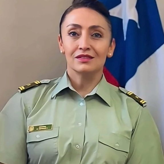 Por tercer año consecutivo, el alto mando de Carabineros ratifica a la General Maureen Espinoza , a cargo de la institución en el Maule