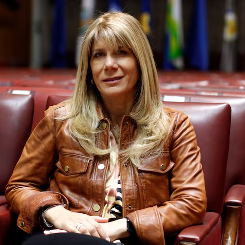 Rincón defiende calificativos de jefe de campaña de Matthei y critica gestión del gobierno