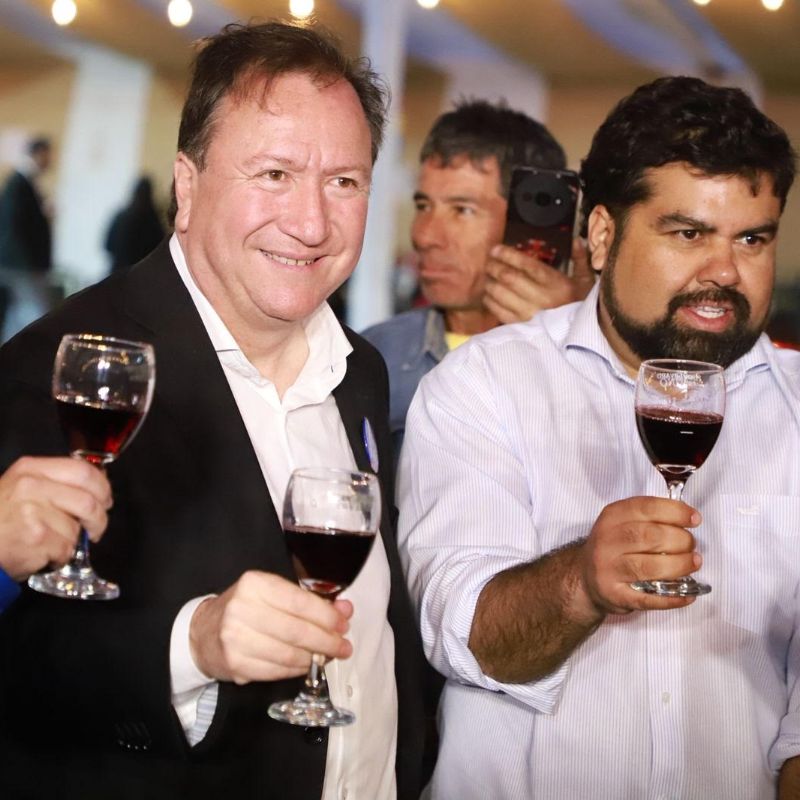 Talca: Hoy domingo, es el último día del Boulevard del Vino en Parque Río Claro