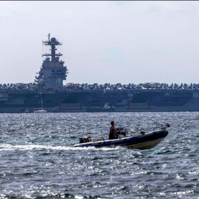 Trump ordena despliegue del mayor portaviones de Estados Unidos en el Caribe. El “Gerald Ford” se ubicará frente a las costas de Venezuela, en clara amenaza al gobierno de Maduro