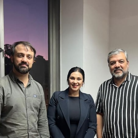 Inconsistencias en Justificaciones de Ausencias Parlamentarias Durante Viaje a Abu Dhabi