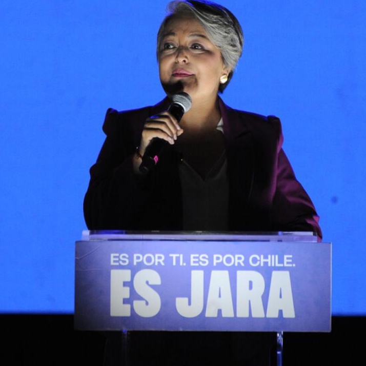 Ministro Cordero condena cánticos contra Carabineros en acto político de Jara