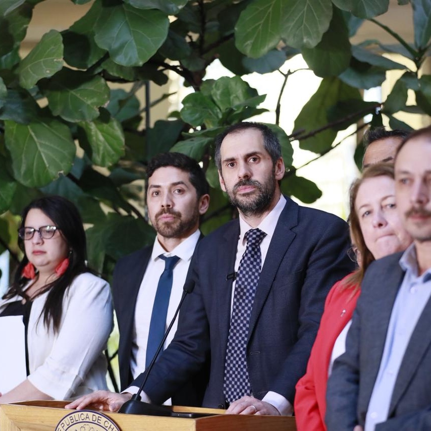 Oposición propone 11 ajustes clave para el Presupuesto 2026 ante desfase fiscal de US$1.500 millones