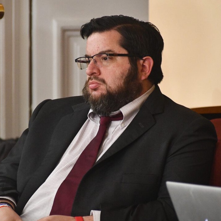 Vocero de Kast evita debate sobre derechos humanos para enfocarse en urgencias ciudadanas